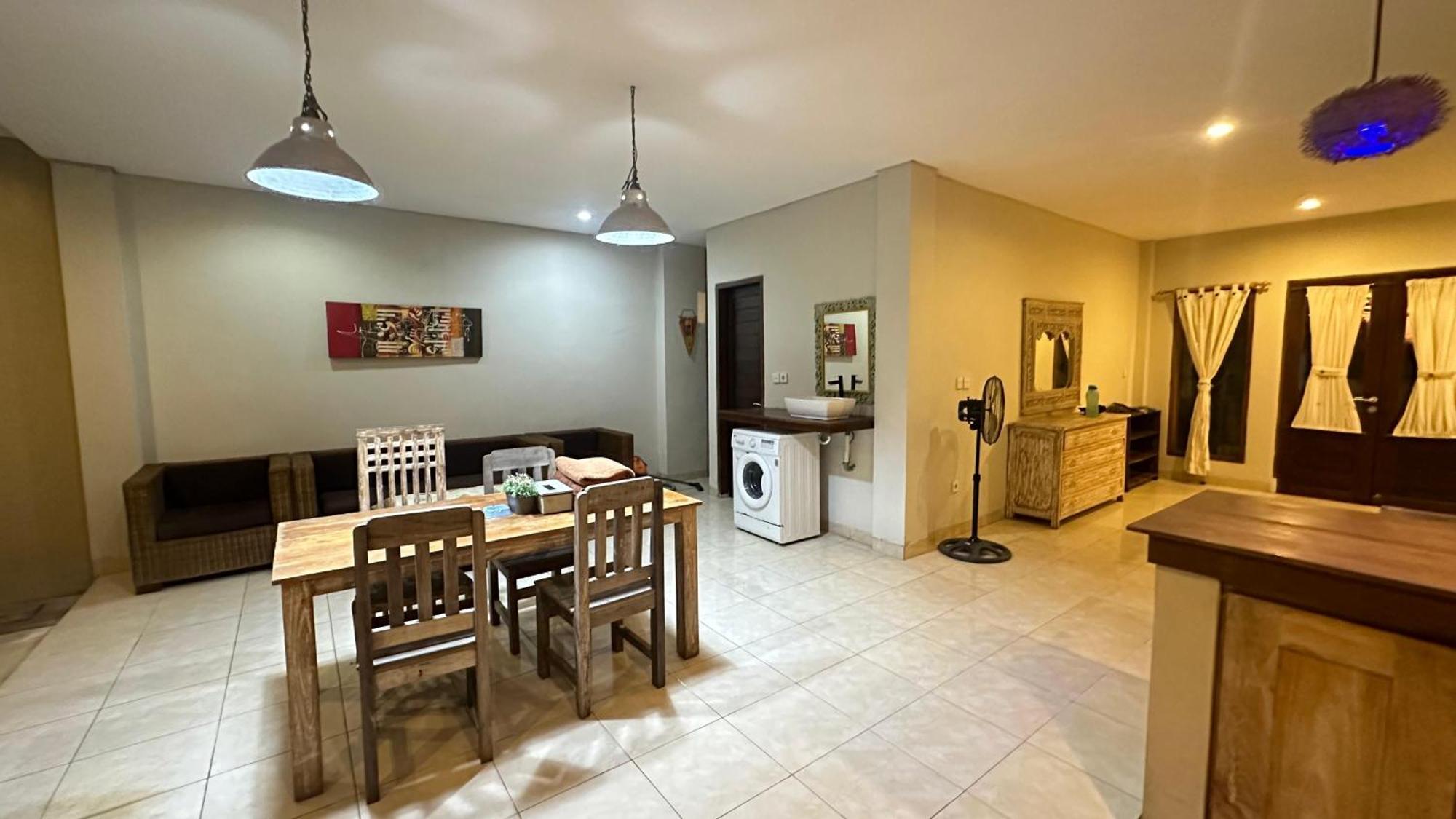 Taman Giri House 3 Bedrooms Nusa Dua