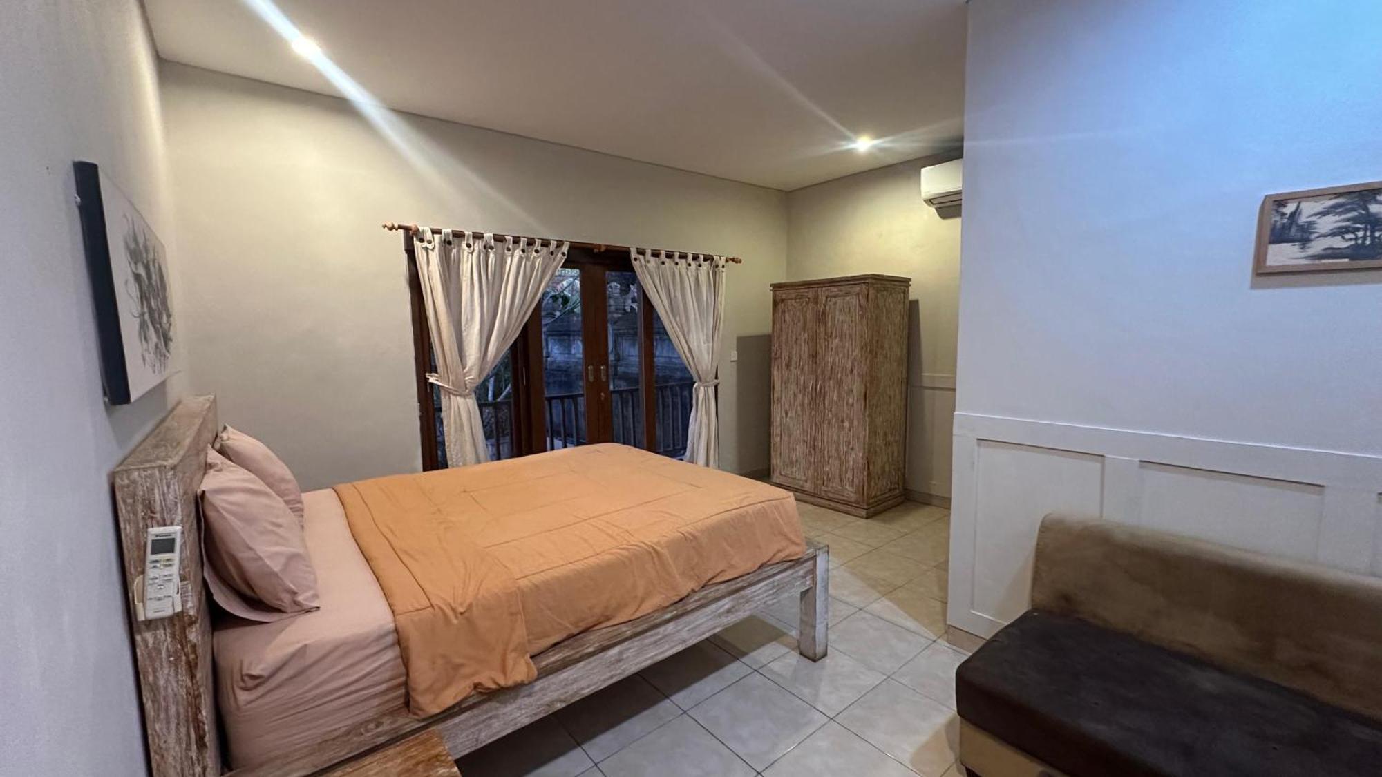 Taman Giri House 3 Bedrooms Nusa Dua