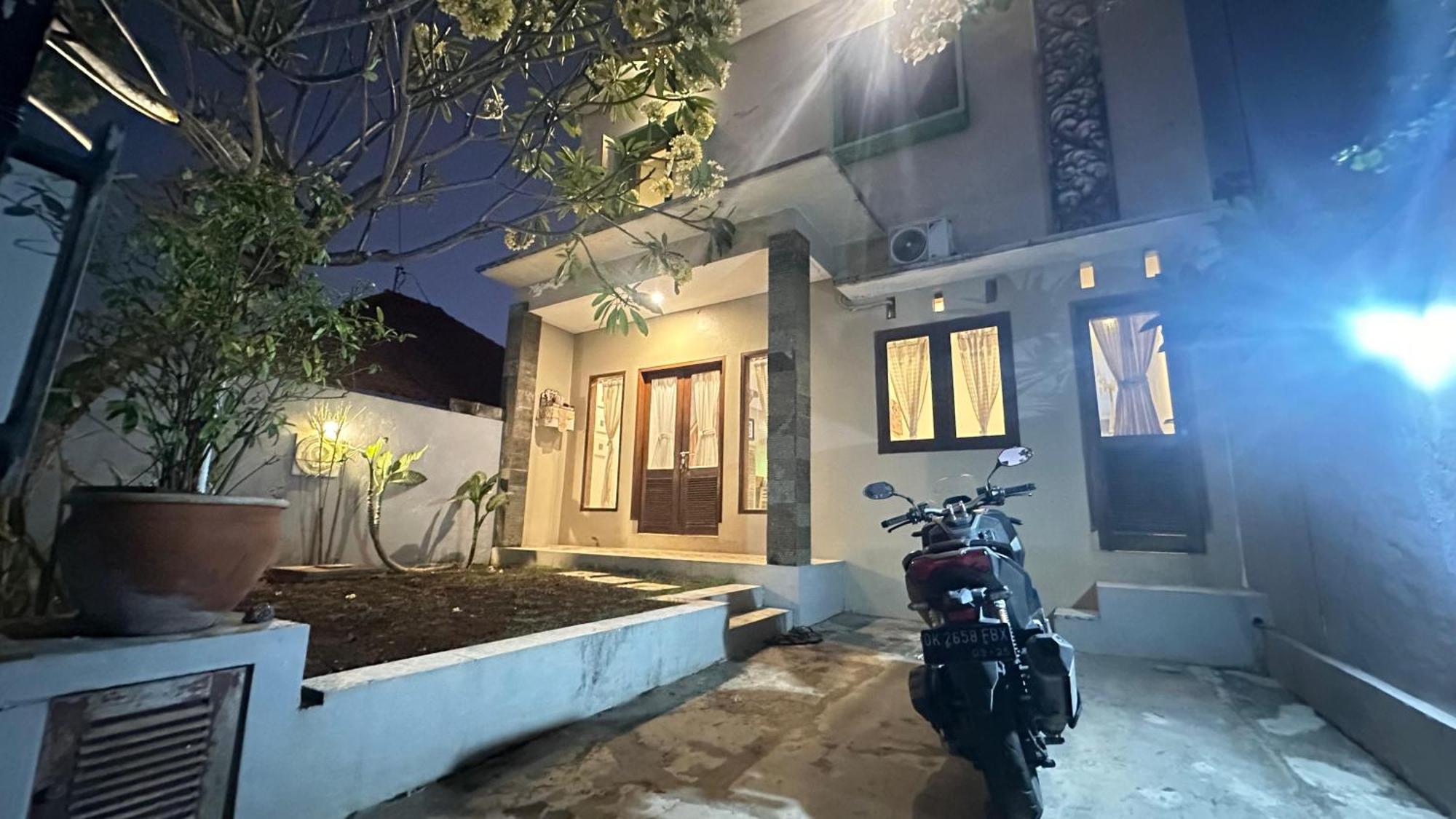 Taman Giri House 3 Bedrooms Nusa Dua Holiday home Nusa Dua (Bali)